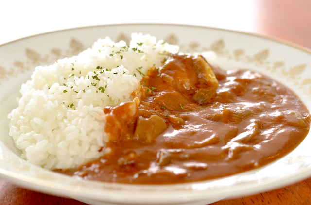 まるごとどんこトマトカレー